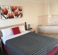 Beachcomber Motel  Apartments - Accommodation Daintree