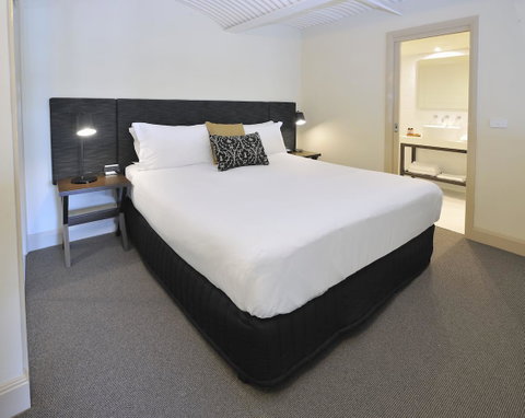 Grand Hotel Melbourne - Accommodation Daintree 2