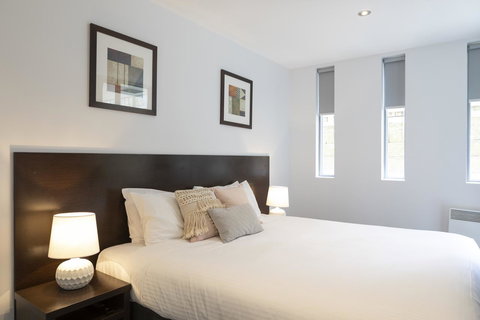 The Dolphin Apartments - Accommodation Daintree 9