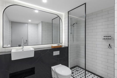 The Savoy Hotel On Little Collins Melbourne - Accommodation Daintree 17