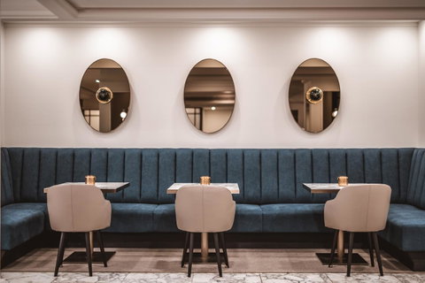 The Savoy Hotel On Little Collins Melbourne - Accommodation Daintree 4