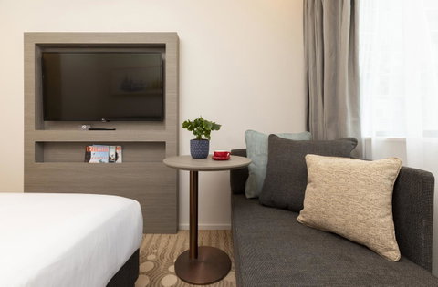 Ibis Melbourne Central - Accommodation Daintree 42