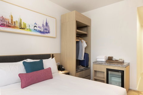 Ibis Melbourne Central - Accommodation Daintree 25
