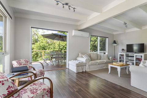 Blairgowrie Bella - Light Filled Home With Great Deck - Accommodation Daintree 0