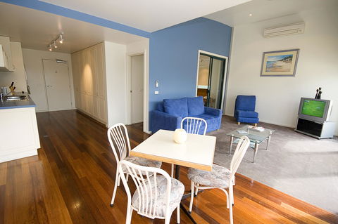 Anchorage Motel & Villas Lorne - Accommodation Daintree 15
