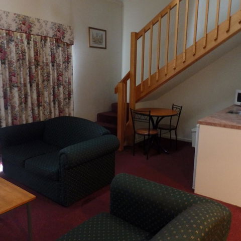 Bright Chalet - Accommodation Daintree 9