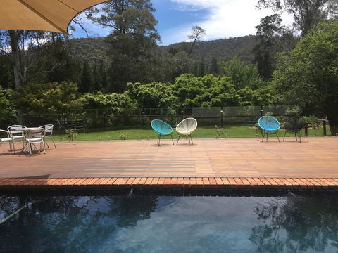 Bright Chalet - Accommodation Daintree 16