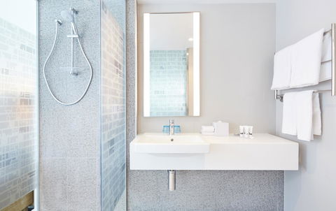 Holiday Inn Express Melbourne Southbank, An IHG Hotel - Accommodation Daintree 12