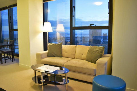 Melbourne SkyHigh Apartments - Accommodation Daintree 26