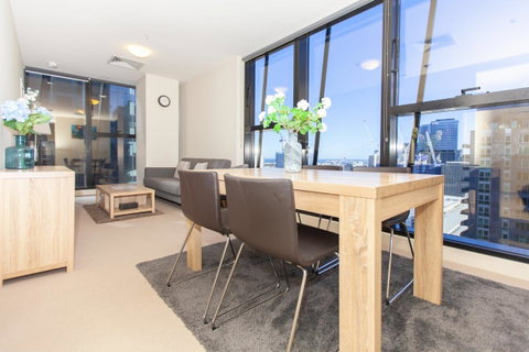 Melbourne SkyHigh Apartments - Accommodation Daintree 4
