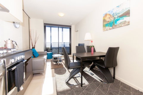 Melbourne SkyHigh Apartments - Accommodation Daintree 9