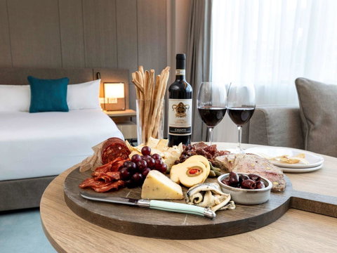 Novotel Melbourne Central - Accommodation Daintree 9