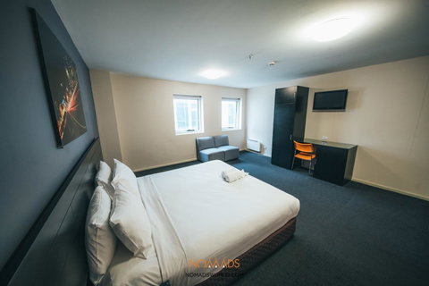 Nomads Melbourne Backpackers - Accommodation Daintree 22