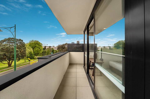 Whitehorse Apartments Hotel - Accommodation Daintree 40