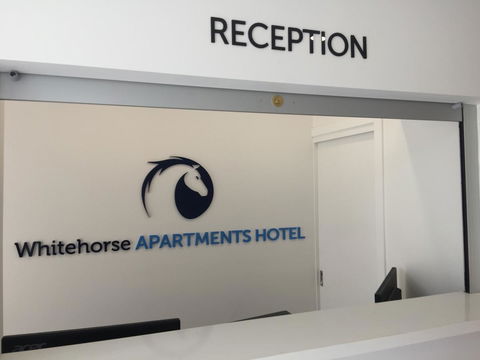 Whitehorse Apartments Hotel - Accommodation Daintree 29
