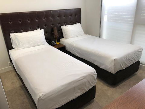 Whitehorse Apartments Hotel - Accommodation Daintree 6