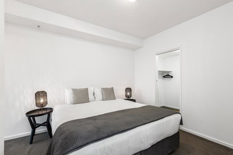 Melbourne Holiday Apartments Flinders Wharf - Accommodation Daintree 13