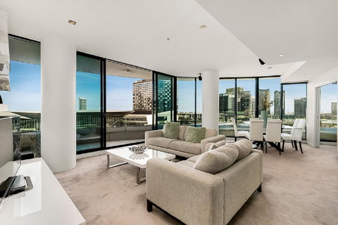 Melbourne Holiday Apartments Flinders Wharf - Accommodation Daintree 28