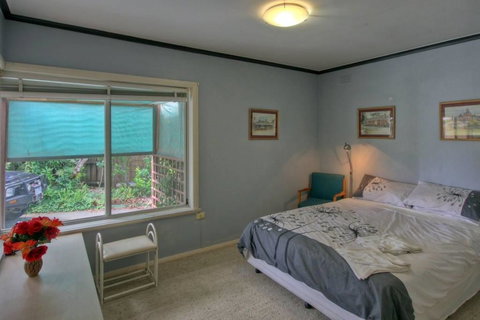 Jacaranda House - Accommodation Daintree 6