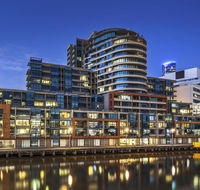 Waterfront Melbourne Apartments - Accommodation Daintree