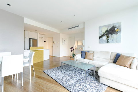 Waterfront Melbourne Apartments - Accommodation Daintree 36