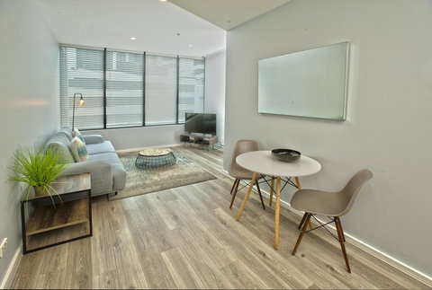 Waterfront Melbourne Apartments - Accommodation Daintree 16