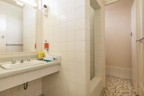 Bendigo Oval Motel - Accommodation Daintree 16