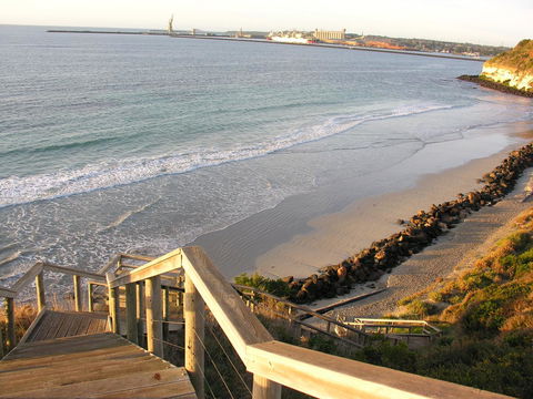 Clifftop Apartments Portland Vic - Accommodation Daintree 6