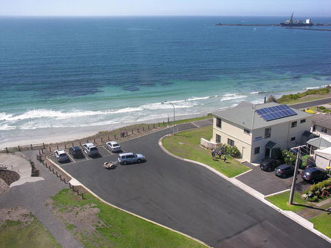 Clifftop Apartments Portland Vic - Accommodation Daintree 7