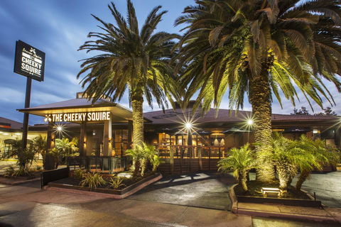 Nightcap At The Cheeky Squire - Accommodation Daintree 4