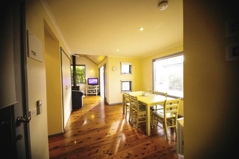 Rayville Boat Houses - Accommodation Daintree 26