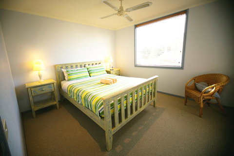 Rayville Boat Houses - Accommodation Daintree 21