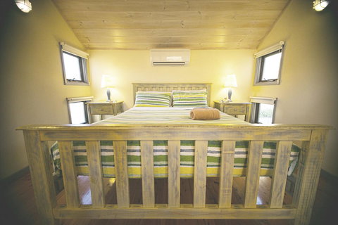 Rayville Boat Houses - Accommodation Daintree 22