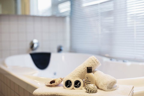 Rayville Boat Houses - Accommodation Daintree 19