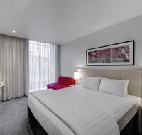 Travelodge Hotel Melbourne Docklands - Accommodation Daintree