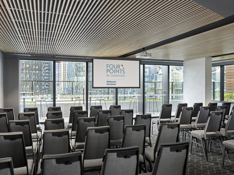 Vibe Hotel Melbourne Docklands - Accommodation Daintree 30