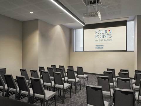 Vibe Hotel Melbourne Docklands - Accommodation Daintree 34