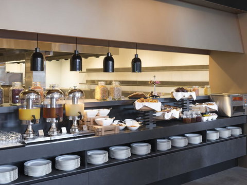 Vibe Hotel Melbourne Docklands - Accommodation Daintree 18