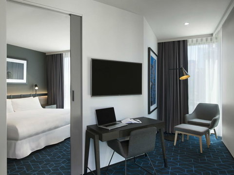 Vibe Hotel Melbourne Docklands - Accommodation Daintree 12