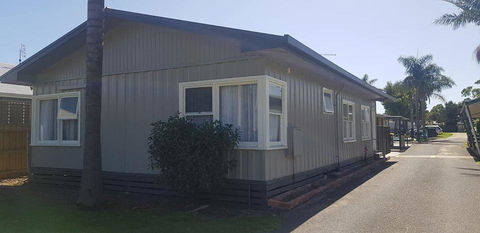 Echo Beach Tourist Park - Accommodation Daintree 2