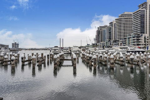 Docklands Private Collection - NEWQUAY - Accommodation Daintree 19