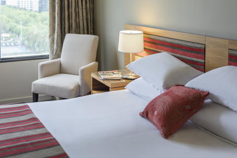 View Melbourne - Accommodation Daintree 40