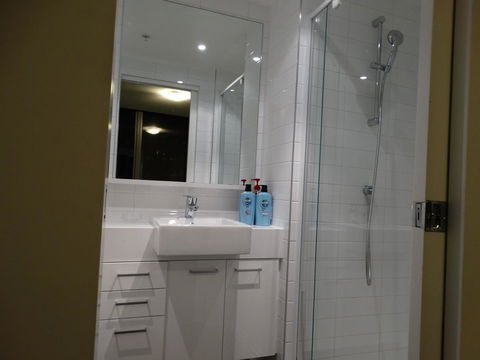 Cloud9 Luxury Apartments - Accommodation Daintree 9