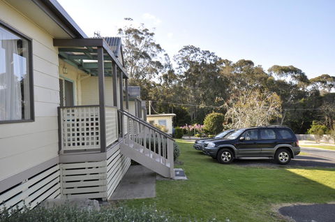 Ballymena Holiday Units - Accommodation Daintree 3
