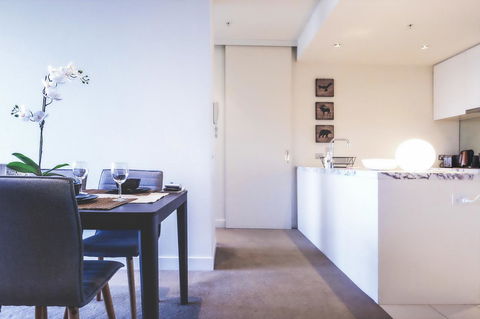 Mono Apartments On Freshwater Place - Accommodation Daintree 10
