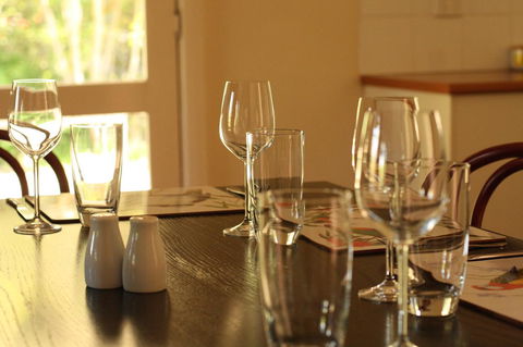 Merrimeet Cottages - Accommodation Daintree 9