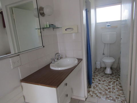 Twin City Motor Inn - Accommodation Daintree 25