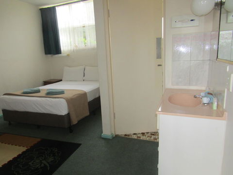 Twin City Motor Inn - Accommodation Daintree 14