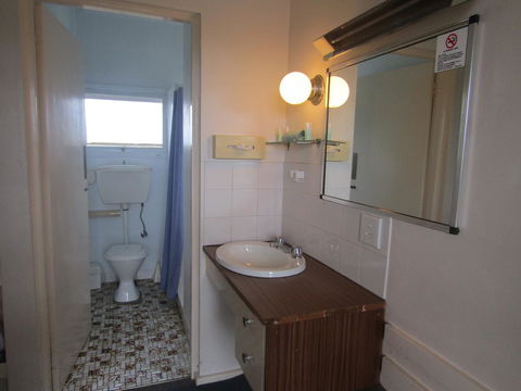 Twin City Motor Inn - Accommodation Daintree 13