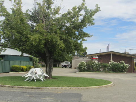Twin City Motor Inn - Accommodation Daintree 8